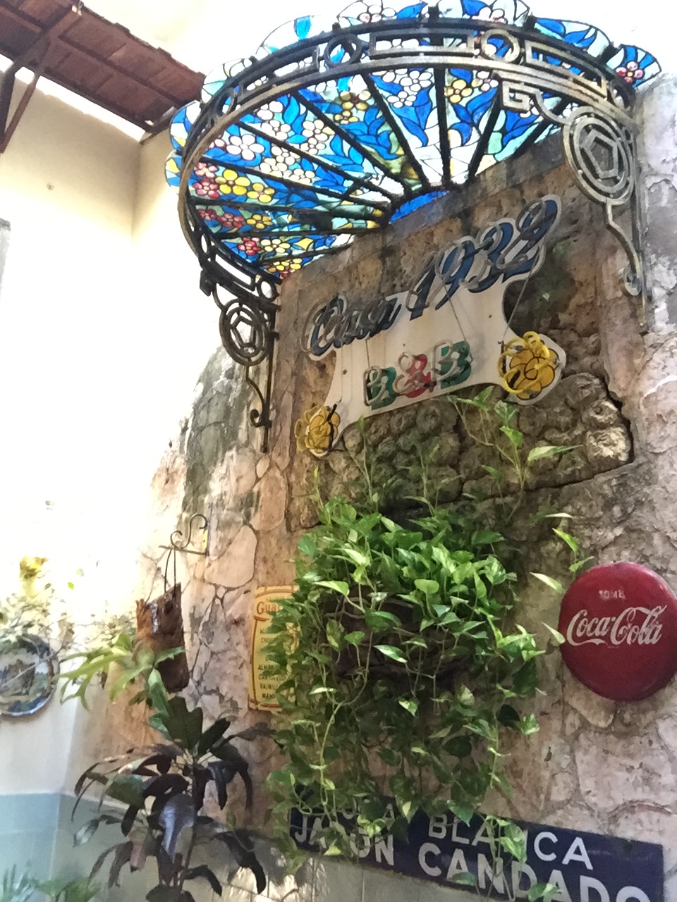 casa habana economic room